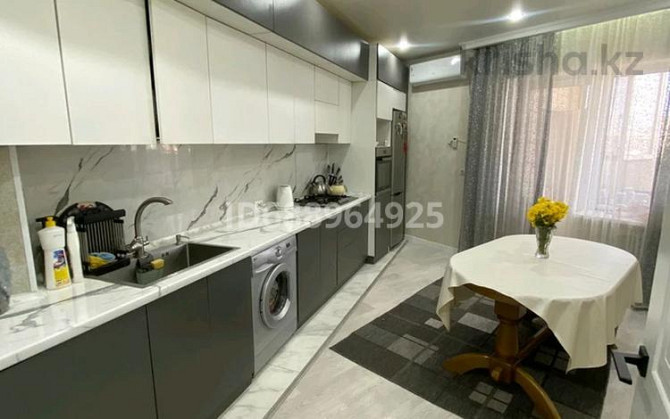 4-комнатная квартира, 93.9 м², 2/5 этаж, 22-й мкр 15 - миграционный центр Aqtau - photo 7