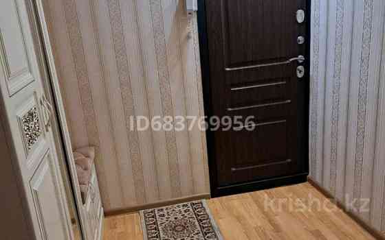 4-комнатная квартира, 73 м², 3/5 этаж, Джангельдина 14 Шымкент