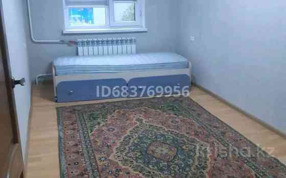 4-комнатная квартира, 73 м², 3/5 этаж, Джангельдина 14 Шымкент