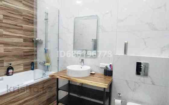 4-комнатная квартира, 144 м², 2/6 этаж, Умай ана 2 Astana