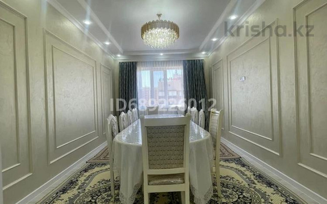 4-комнатная квартира, 127 м², 7/7 этаж, 19-й мкр 10/1 - рядом с жк ханшайым, вдоль дороги Aqtau - photo 4