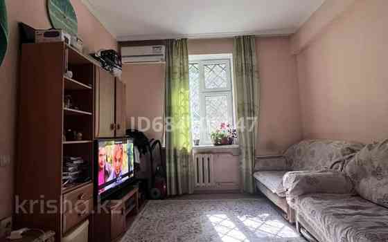 1-комнатная квартира, 34 м², 1/3 этаж, Досмухамедова 14 Алматы