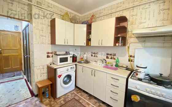 4-комнатная квартира, 90 м², 1/5 этаж, 13-й мкр 28б Актау