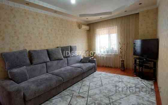 4-комнатная квартира, 90 м², 5/6 этаж, мкр 12 32 - Бокенбай батыра Актобе