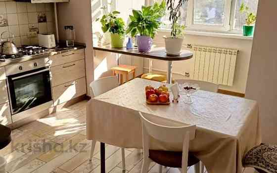 4-комнатная квартира, 115 м², 5/6 этаж, Аль-Фараби 51 Алматы