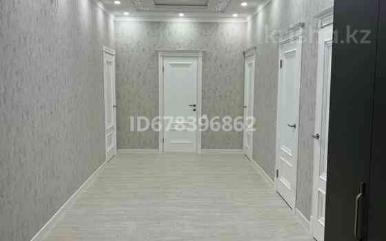4-комнатная квартира, 155 м², 3/7 этаж, 19-й мкр 29/1 Актау