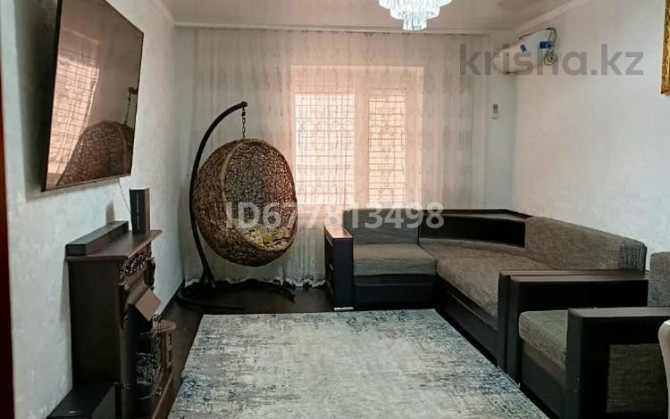 4-комнатная квартира, 103 м², 1/5 этаж, 14-й мкр 11 Актау - изображение 1