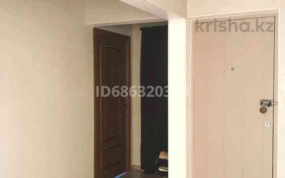 4-комнатная квартира, 72 м², 5/5 этаж, Мкр. Кара-су 85/2 - Школа 46 Шымкент
