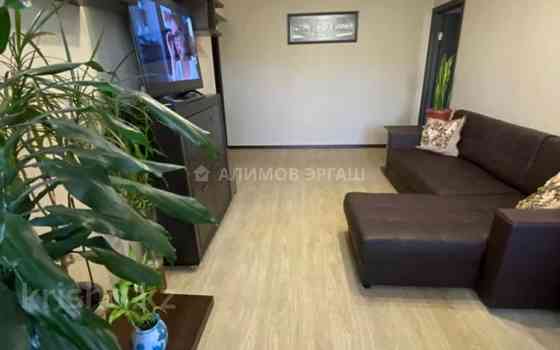 3-комнатная квартира, 59 м², 3/4 этаж, 6-й мкр - Койшыманова Алматы