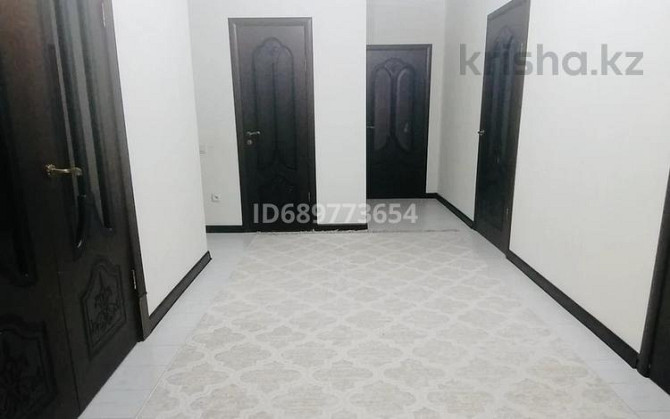 4-комнатная квартира, 108 м², 5/5 этаж, мкр. Батыс-2, Таулсиздик 4 Aqtobe - photo 1
