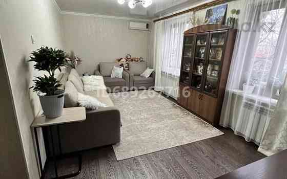 3-комнатная квартира, 56.6 м², 2/4 этаж, мкр №8 41 А - Абая - Утеген батыра Алматы