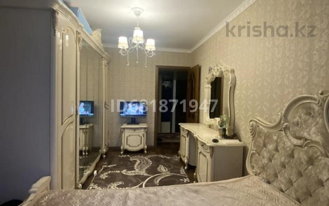 4-комнатная квартира, 79 м², 8/9 этаж, мкр Юго-Восток 32 - Пр.Республики 32 Karagandy - photo 1