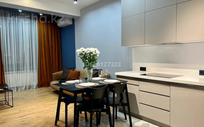 2-комнатная квартира, 50 м², 8/13 этаж, Досмухамедова 83 - А 98 Алматы - изображение 1