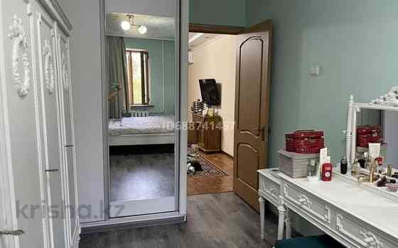 3-комнатная квартира, 67 м², 2/5 этаж, Тургут озала 242 - Сатпаева Алматы