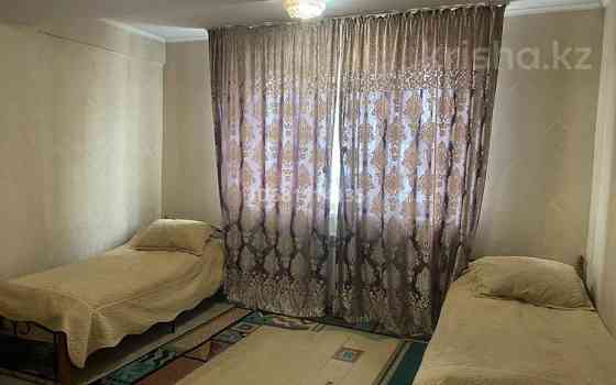 2-комнатная квартира, 70 м², 2/13 этаж, мкр Аксай-5 3б - ул Момыш-улы уг ул Жубанова Almaty