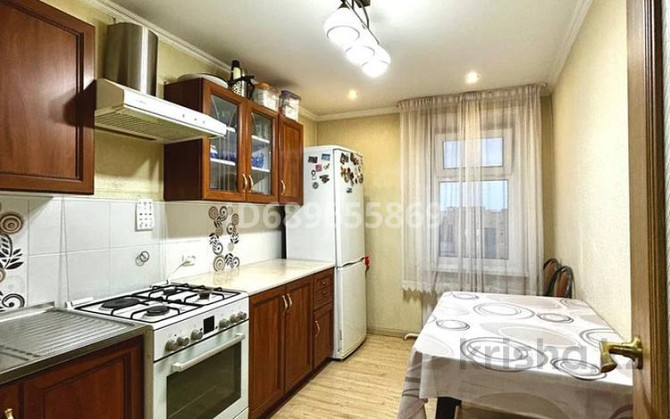 4-комнатная квартира, 75.6 м², 6/6 этаж, Абылай хана 14 Кокшетау - изображение 6