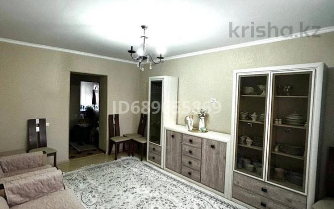 4-комнатная квартира, 75.6 м², 6/6 этаж, Абылай хана 14 Кокшетау - изображение 2