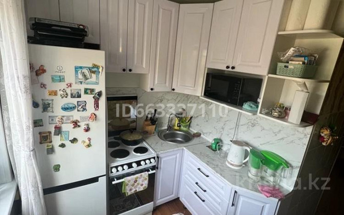 4-комнатная квартира, 62 м², 3/5 этаж, Ломова 165 - Камзина Павлодар - изображение 6