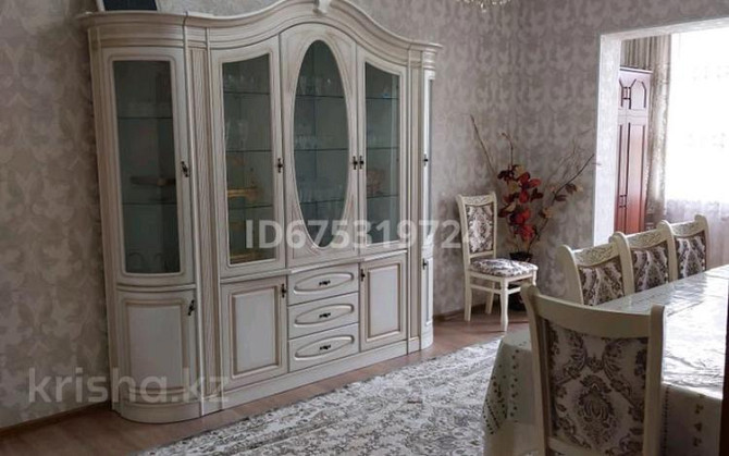 4-комнатная квартира, 94.3 м², 4/5 этаж, 10 мкр 35 д Тараз - изображение 1
