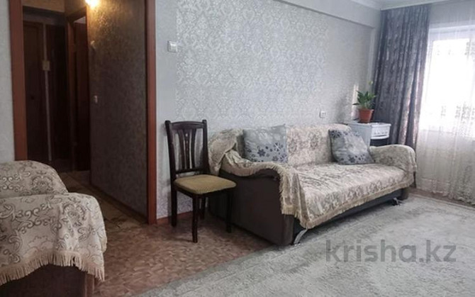 4-комнатная квартира, 60 м², 2/5 этаж, Космическая 8/1 Усть-Каменогорск - изображение 3