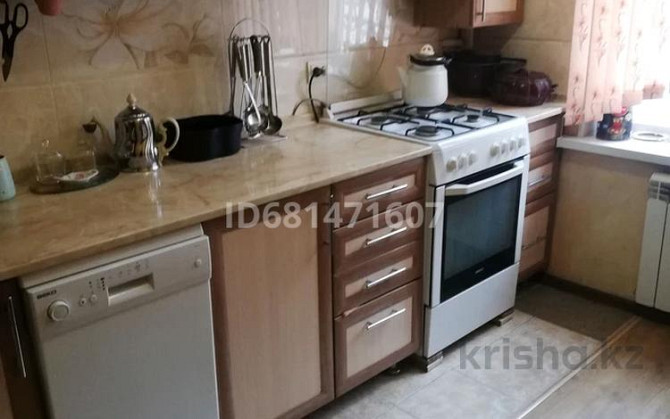 4-комнатная квартира, 74 м², 1/5 этаж, 4 мкр-н, Салтанат 21 Тараз - изображение 3