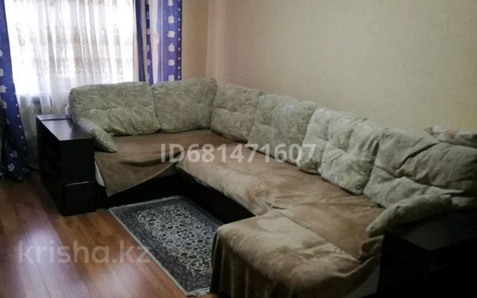 4-комнатная квартира, 74 м², 1/5 этаж, 4 мкр-н, Салтанат 21 Тараз - изображение 1