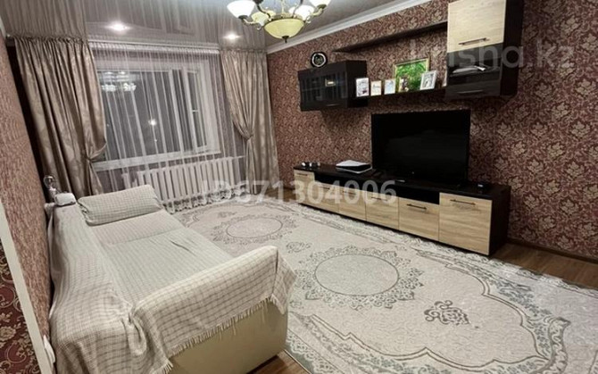 4-комнатная квартира, 88.2 м², 1/10 этаж, проспект Назарбаева 204 Павлодар - изображение 1