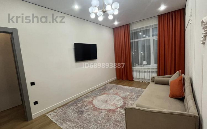 4-комнатная квартира, 121 м², 3/3 этаж, Есенберлина 1 - Площадь Первого Президента Уральск - изображение 5