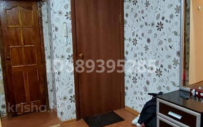 4-комнатная квартира, 63 м², 4/5 этаж, Мухамеджанова 28 Балхаш - изображение 3