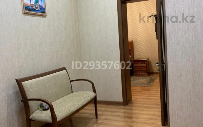 4-комнатная квартира, 135 м², 2/10 этаж, Лободы 25/3 Караганда - изображение 2