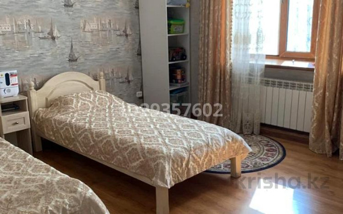 4-комнатная квартира, 135 м², 2/10 этаж, Лободы 25/3 Караганда - изображение 7