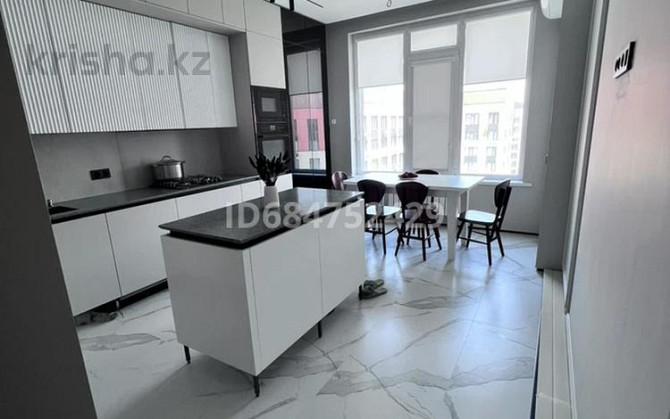 4-комнатная квартира, 130 м², 9/9 этаж, Абылхаир хана 63 - Жумагалиева Атырау - изображение 1