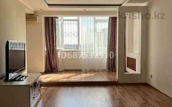 3-комнатная квартира, 110 м², 9/10 этаж, мкр Аксай-1А, Мкр. Аксай 1а 24 Almaty