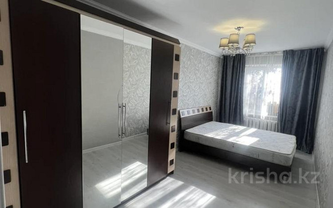 3-комнатная квартира, 60 м², 5/5 этаж, мкр Аксай-2 18 Almaty - photo 6