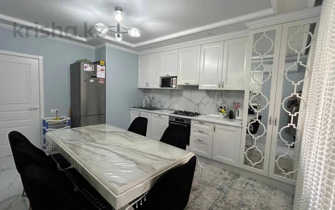 4-комнатная квартира, 130.5 м², 3/9 этаж, Абылхаир хана 63/2 - Жумагалиева Атырау - изображение 2