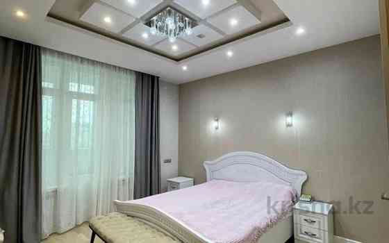 4-комнатная квартира, 150 м², 6/17 этаж, проспект Сыганак - проспект Мангилик Ел Астана