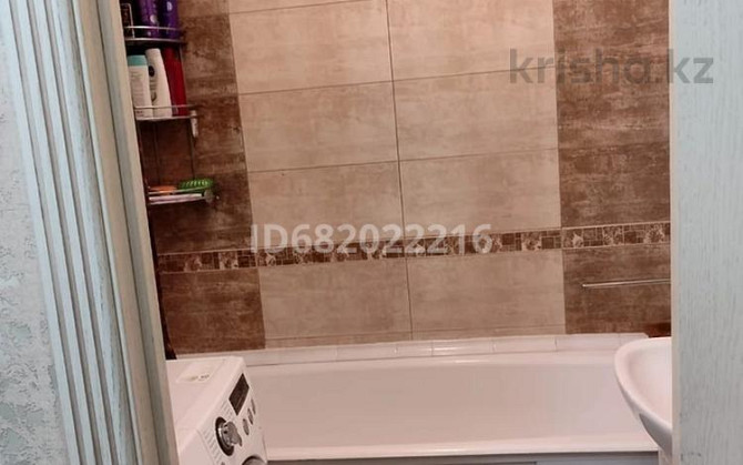3-комнатная квартира, 70 м², 12/12 этаж, мкр Тастак-3, Розыбакиева 59 - Толе би Алматы - изображение 8