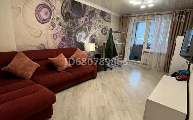 4-комнатная квартира, 76 м², 4/4 этаж, Шашкина 15 - Аль-Фараби Алматы - изображение 1