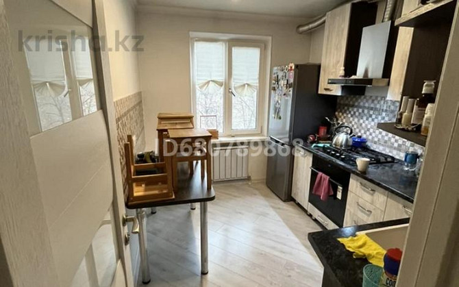 4-комнатная квартира, 76 м², 4/4 этаж, Шашкина 15 - Аль-Фараби Алматы - изображение 3