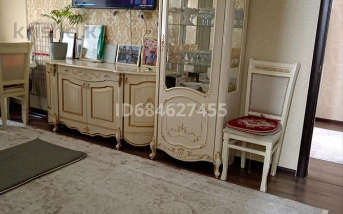 4-комнатная квартира, 76 м², 2/5 этаж, 11-й микрорайон, 11-й микрорайон 197 Шымкент - изображение 1