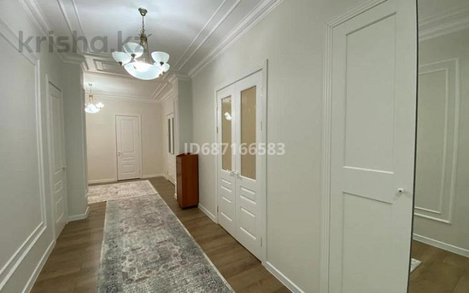 4-комнатная квартира, 196.3 м², 5/9 этаж, проспект Мангилик Ел - Орынбор Astana - photo 3