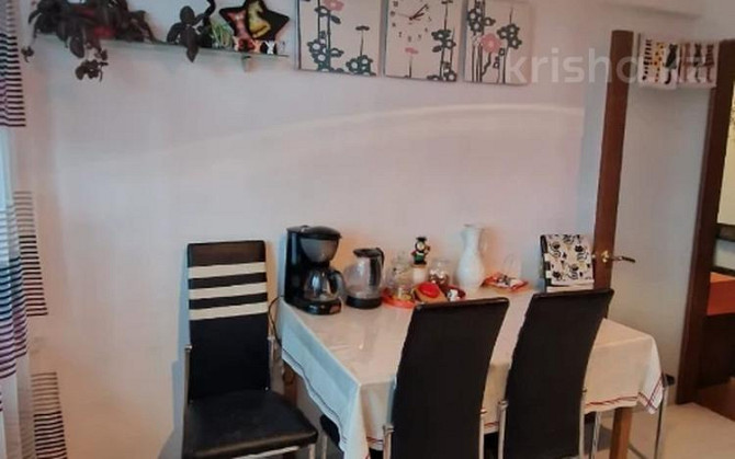 4-комнатная квартира, 75 м², 5/5 этаж, пр. Шакарима 150/1 Усть-Каменогорск - изображение 2
