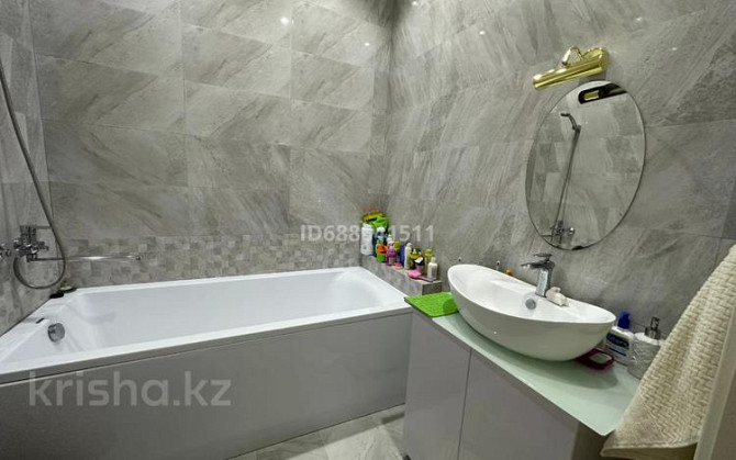 4-комнатная квартира, 227 м², 3/8 этаж, проспект Мангилик Ел 27 - Орынбор Астана - изображение 7
