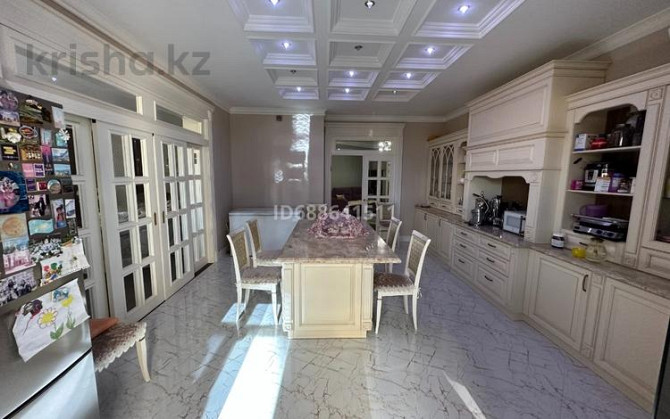 4-комнатная квартира, 227 м², 3/8 этаж, проспект Мангилик Ел 27 - Орынбор Астана - изображение 3