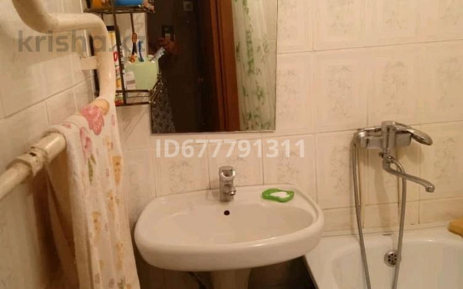 4-комнатная квартира, 69 м², 2/5 этаж, Лермонтова 120 - Сураганова Павлодар - изображение 4