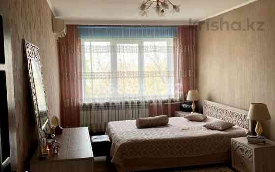 3-комнатная квартира, 72 м², 5/5 этаж, мкр Тастак-1 - Сурикова Алматы