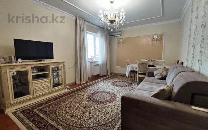 3-комнатная квартира, 96 м², 6/9 этаж, мкр Каргалы, Кенесары хана 54/1 - Первый шлагбаунг, рядом Маг Алматы - изображение 1
