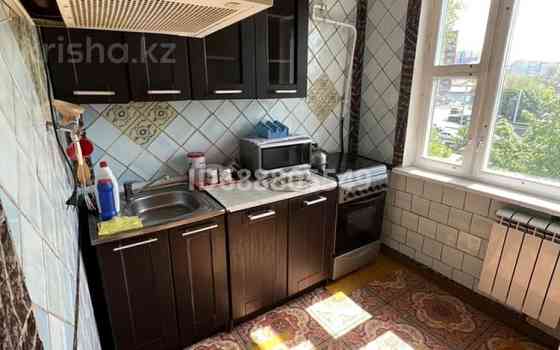 2-комнатная квартира, 47 м², 4/4 этаж, мкр №6 23 Алматы