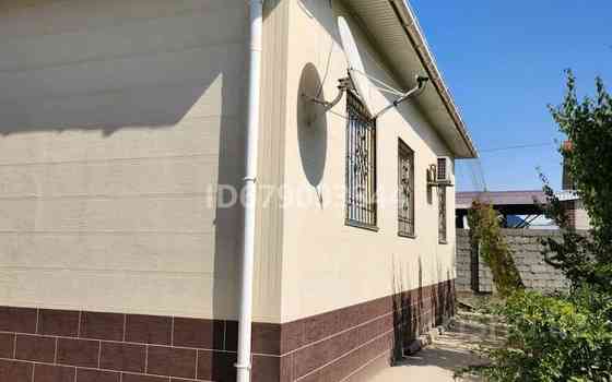 5-комнатный дом, 200 м², 10 сот., мкр Северо-Запад улица Шубарколь 4016 (244) - Утегеновой Шымкент