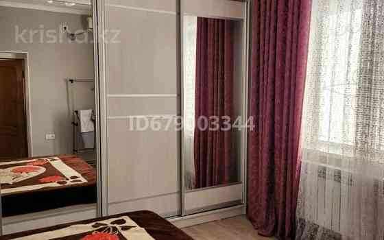 5-комнатный дом, 200 м², 10 сот., мкр Северо-Запад улица Шубарколь 4016 (244) - Утегеновой Шымкент